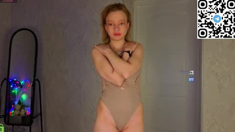 Snapshot of lissa_kitsune chatting on 05/16/26, 02:30 Lissa online show from 05/16/26, 02:30
