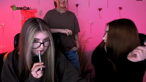 Snapshot of lissa_night chatting on 02/26/26, 08:19 lissa_night online show from 02/26/26, 08:19