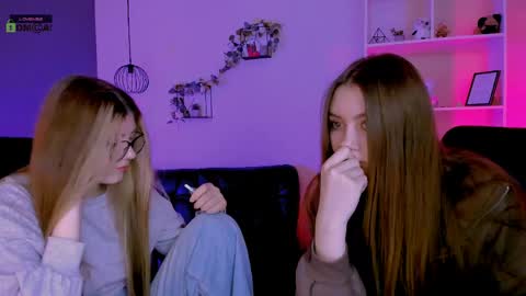 lissa_night online show from 05/11/26, 06:49