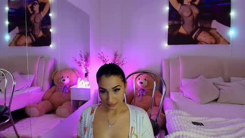 lissa_yassemin online show from 12/03/24, 01:41