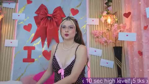 LISSA DUPONT online show from 02/12/26, 04:13