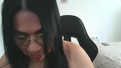 Lissafeethot online show from 12/14/25, 08:13