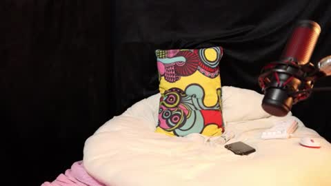 Snapshot of lissaho chatting on 03/12/25, 08:20 Lissa Ross online show from 03/12/25, 08:20