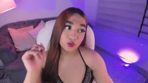 Lisssa online show from 11/22/25, 07:35