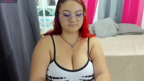 Snapshot of lissavillalobos chatting on 01/08/25, 08:29 lissa online show from 01/08/25, 08:29
