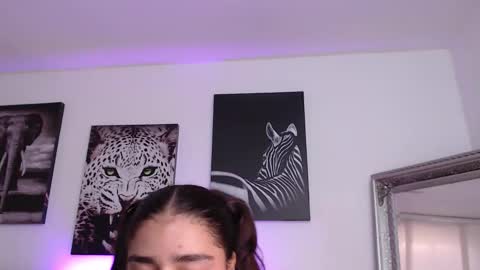 Snapshot of lissbrown chatting on 12/03/25, 12:58 Liss Brown online show from 12/03/25, 12:58