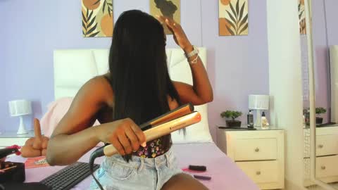 Lisseth Long  online show from 12/16/24, 05:49