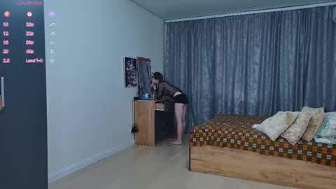 Lissa online show from 10/30/25, 10:16