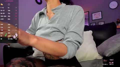 lissy__dream online show from 10/14/25, 01:28