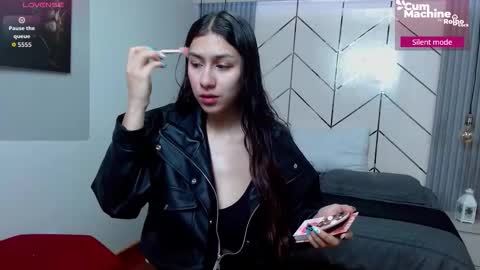 Snapshot of lita_rogers chatting on 10/04/25, 01:09 Lita online show from 10/04/25, 01:09