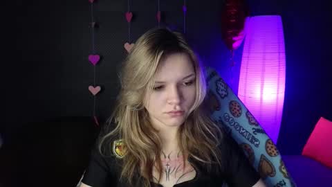 Lena online show from 02/17/25, 01:04