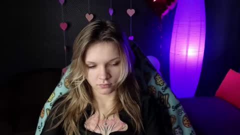 Lena online show from 02/17/25, 04:42