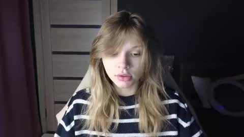 Lena online show from 10/08/25, 01:58