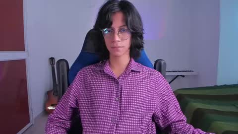Snapshot of literateboy chatting on 01/30/25, 11:33 Literateboy online show from 01/30/25, 11:33