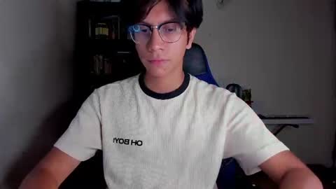 Literateboy online show from 06/17/26, 01:41