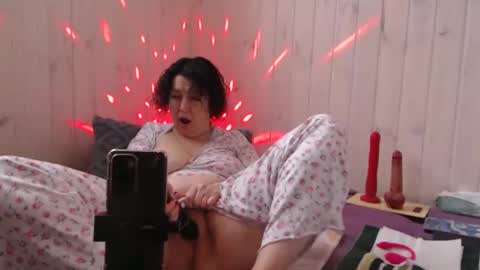 Snapshot of litisialove455 chatting on 01/13/26, 07:35 litisialove455 online show from 01/13/26, 07:35