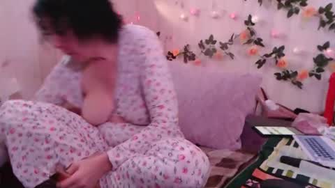 Snapshot of litisialove455 chatting on 03/12/26, 08:09 litisialove455 online show from 03/12/26, 08:09