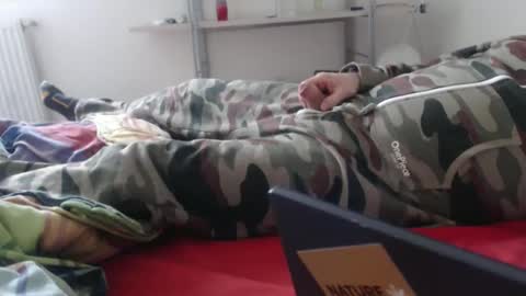 Snapshot of litlediky chatting on 03/22/26, 02:31 litlediky online show from 03/22/26, 02:31