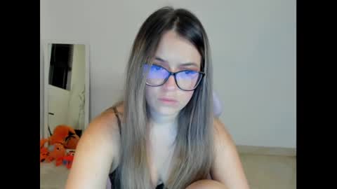 Danni online show from 12/24/24, 12:00