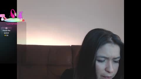 Danni online show from 11/06/25, 01:28