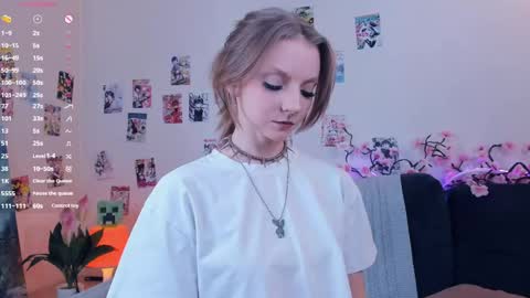 Bella online show from 04/29/26, 07:45