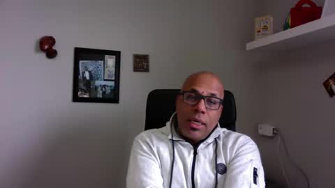 Snapshot of little_buddha chatting on 01/09/25, 10:31 Pure Black Power online show from 01/09/25, 10:31