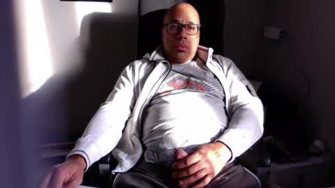 Snapshot of little_buddha chatting on 01/09/25, 01:35 Pure Black Power online show from 01/09/25, 01:35