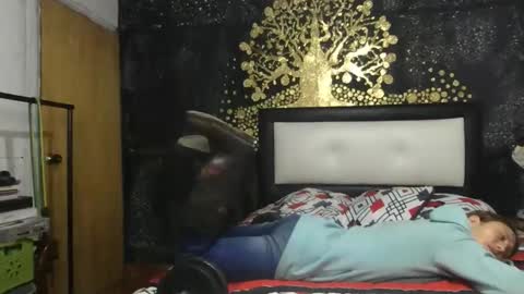 Snapshot of little_devil_diablita90 chatting on 04/21/26, 01:42 Diablita online show from 04/21/26, 01:42