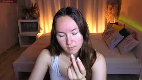 Alexandra online show from 10/09/25, 02:53