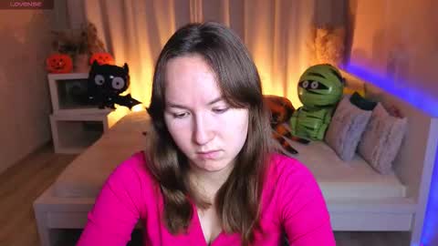 Alexandra online show from 10/27/25, 02:48