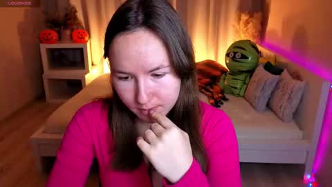 Alexandra online show from 11/05/25, 02:55