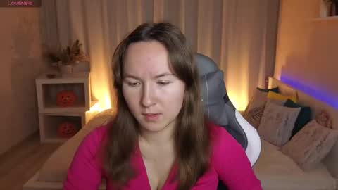 Alexandra online show from 11/10/25, 03:27