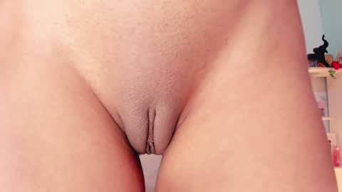 Help me reach 100 likes online show from 01/31/25, 01:11