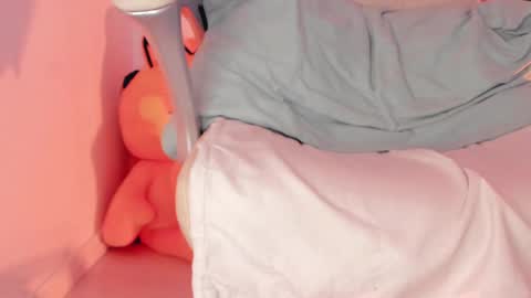 Help me reach 100 likes online show from 02/09/25, 10:11