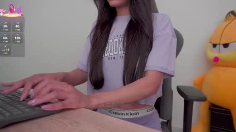 Help me reach 100 likes online show from 09/18/25, 07:16