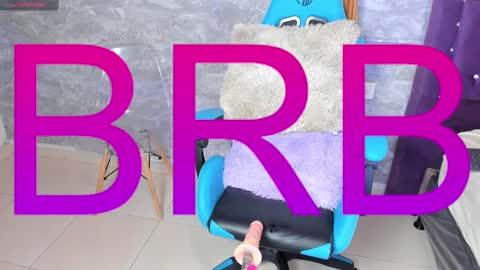 Lili online show from 01/12/25, 07:00