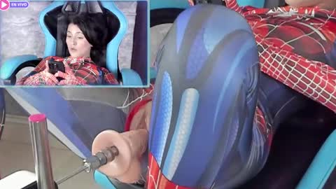 Lili online show from 01/25/25, 12:38