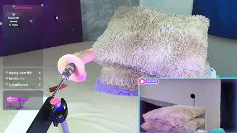 Lili online show from 02/11/25, 12:28