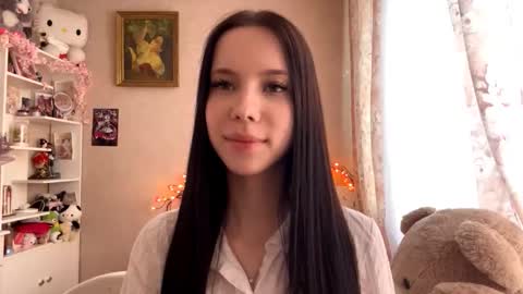 Snapshot of little_milou chatting on 10/15/25, 11:10 Milou online show from 10/15/25, 11:10
