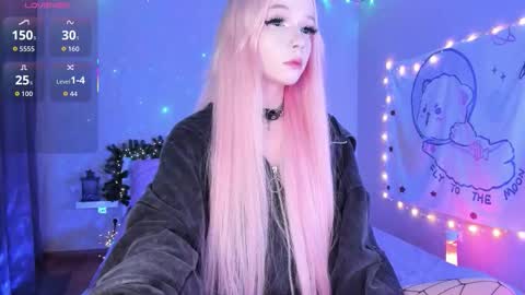 Snapshot of little_misaki chatting on 03/18/26, 09:40 Maria online show from 03/18/26, 09:40