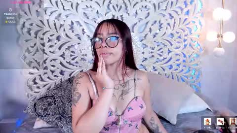 Snapshot of little_natty_ chatting on 07/18/26, 06:23 Natty online show from 07/18/26, 06:23
