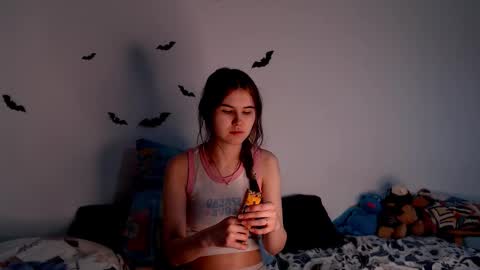 Alice.. online show from 10/30/25, 03:46
