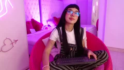 Paulette online show from 05/08/26, 03:45