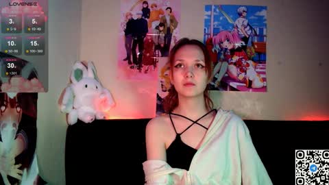 Snapshot of little_sugar_queen chatting on 02/16/26, 02:46 Akin online show from 02/16/26, 02:46