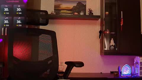 Snapshot of little_witch_sofia chatting on 03/03/26, 07:31 Sofia online show from 03/03/26, 07:31