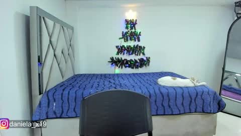 Abbie online show from 12/17/25, 02:17