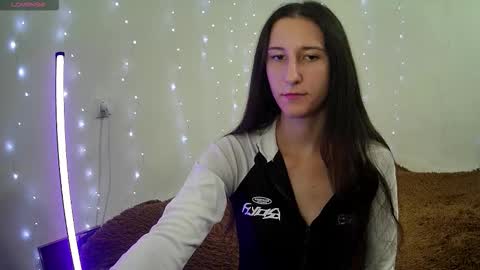 Snapshot of littleahwitch chatting on 09/16/25, 09:10 LittleAhWitch online show from 09/16/25, 09:10