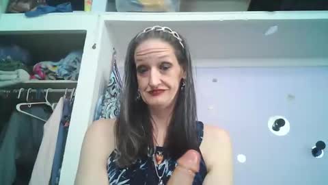 Snapshot of littlebigsquirt7945 chatting on 03/30/26, 12:50 Sady Jayne online show from 03/30/26, 12:50