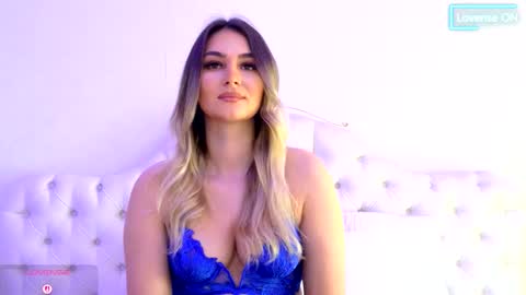 Snapshot of littleblondbunny chatting on 03/13/26, 07:04 littleblondbunny online show from 03/13/26, 07:04