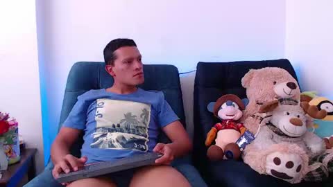 Manu online show from 06/12/26, 09:14